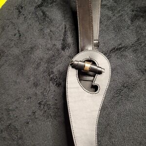 Coldwater Creek Genuine Leather Belt 1X 2X Embossed Logo Toggle Buckle Detail